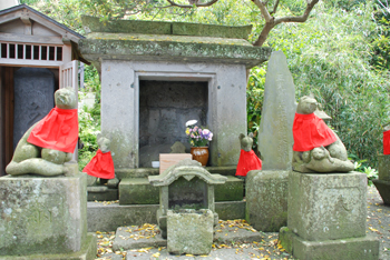 五所神社の石上稲荷