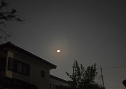 月と火星20201126平塚(撮影　剱持瑞穂）