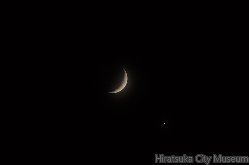 月と金星17時29分 2021.11.08長持（撮影　剱持瑞穂）