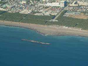 空から見た平塚海岸の砂丘列