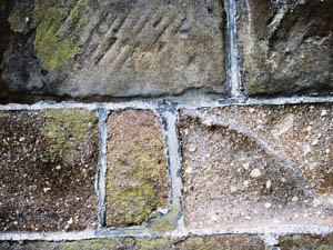 鎌倉石の石垣接写